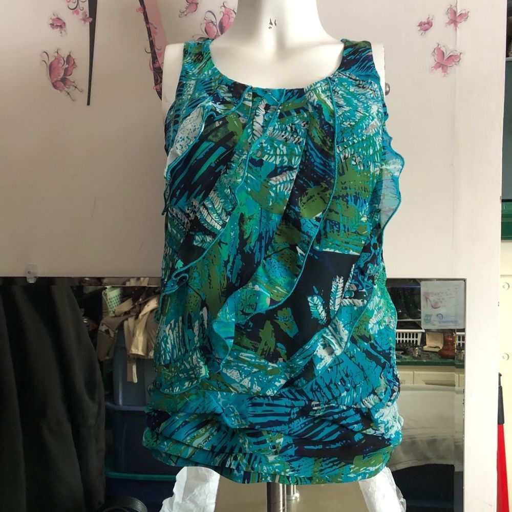 Sleeveless top